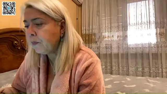 Snapshot of Galatea_2025 chatting on 27, 10, 2025 Galatea 2025 online show from 27, 10, 2025