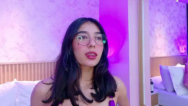 AdelineJhones online show from 30, 11, 2025