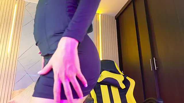 Sara swift9 online show from 24, 10, 2025