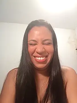 LeilaTaylor online show from 4, 11, 2025