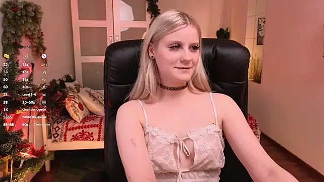 Snapshot of ShineJoan chatting on 20, 12, 2025 ShineJoan online show from 20, 12, 2025