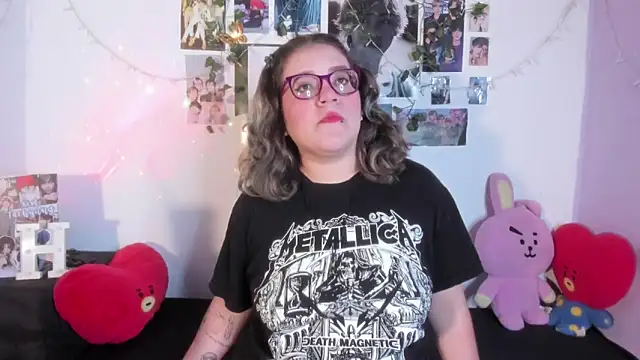 Rose Hellen online show from 14, 12, 2025