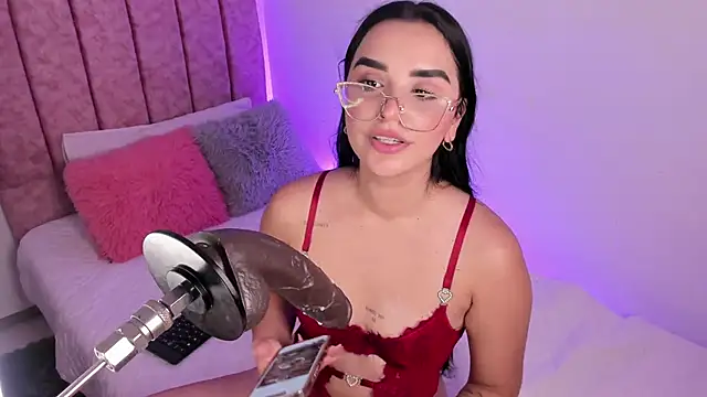 laana foxx online show from 16, 5, 2026