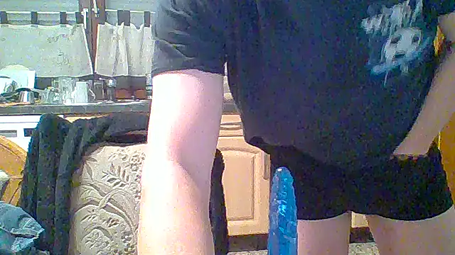 Snapshot of tommy3300 chatting on 15, 11, 2025 tommy3300 online show from 15, 11, 2025