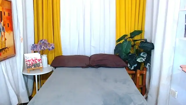 Snapshot of DianaFierce chatting on 19, 11, 2025 DianaFierce online show from 19, 11, 2025