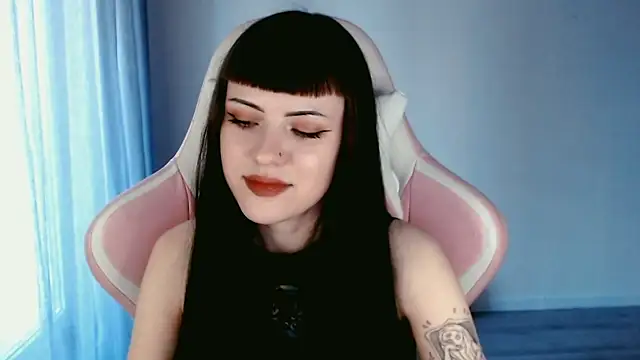 Snapshot of astra_rift chatting on 3, 5, 2026 astra rift online show from 3, 5, 2026