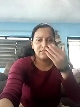 Snapshot of jazmin55 chatting on 27, 10, 2025 jazmin55 online show from 27, 10, 2025