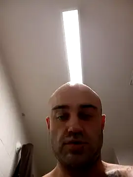 Snapshot of BulbasaurIsmettv chatting on 4, 12, 2025 BulbasaurIsmettv online show from 4, 12, 2025