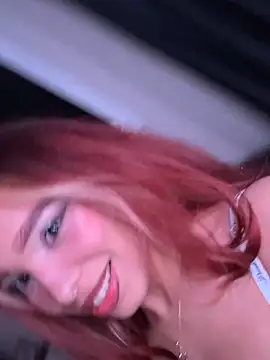 Snapshot of Latinagf chatting on 13, 11, 2025 Latinagf online show from 13, 11, 2025