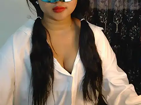 crazy witch online show from 31, 10, 2025