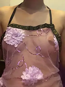 Snapshot of Emily-y chatting on 3, 11, 2025 Emily-y online show from 3, 11, 2025