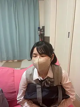 Snapshot of school_ch chatting on 4, 12, 2025 school ch online show from 4, 12, 2025