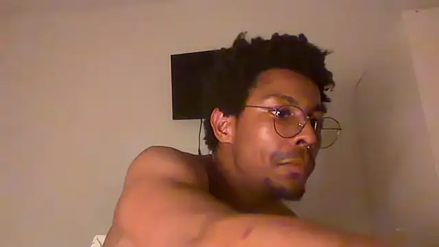 Snapshot of Albert_Madrid chatting on 24, 6, 2026 Albert Madrid online show from 24, 6, 2026
