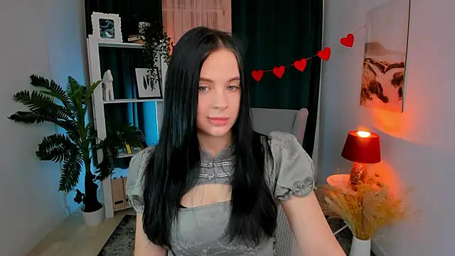 AriaThorn online show from 18, 2, 2026