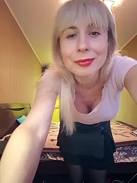 Snapshot of SelinaLovqx chatting on 2, 2, 2026 SelinaLovqx online show from 2, 2, 2026