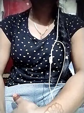 Snapshot of Ezabelljohn chatting on 1, 12, 2025 Ezabelljohn online show from 1, 12, 2025