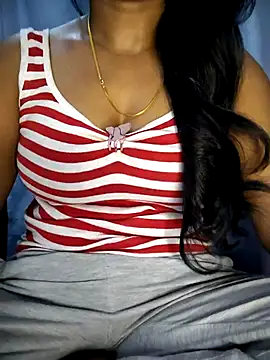 Snapshot of Ezabelljohn chatting on 12, 5, 2026 Ezabelljohn online show from 12, 5, 2026