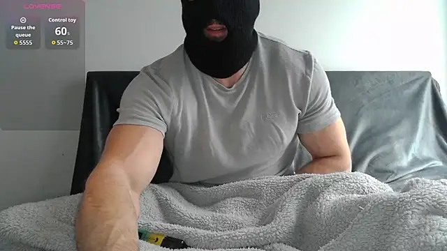 Masked Bull38 Uk online show from 3, 12, 2025