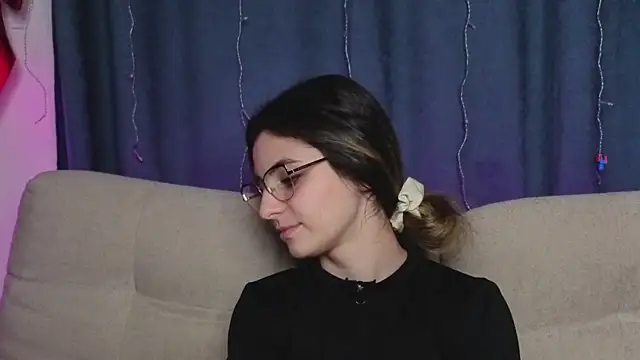 CasandraMickell online show from 16, 11, 2025