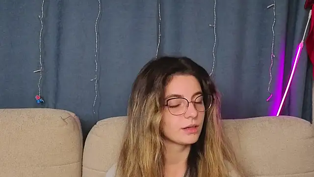 CasandraMickell online show from 20, 11, 2025