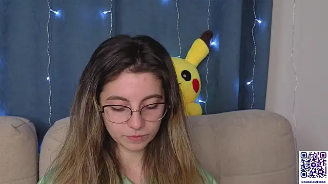 CasandraMickell online show from 21, 11, 2025