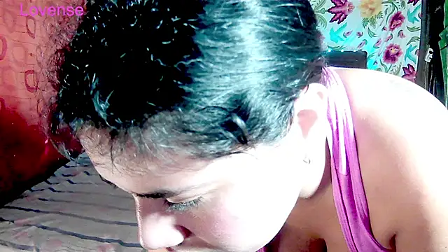 Bonnie and wizkhal online show from 30, 11, 2025