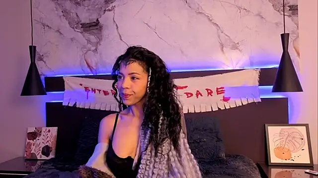Snapshot of EvaaLilith chatting on 25, 10, 2025 EvaaLilith online show from 25, 10, 2025
