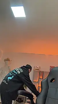 Sebastian Reed online show from 20, 2, 2026