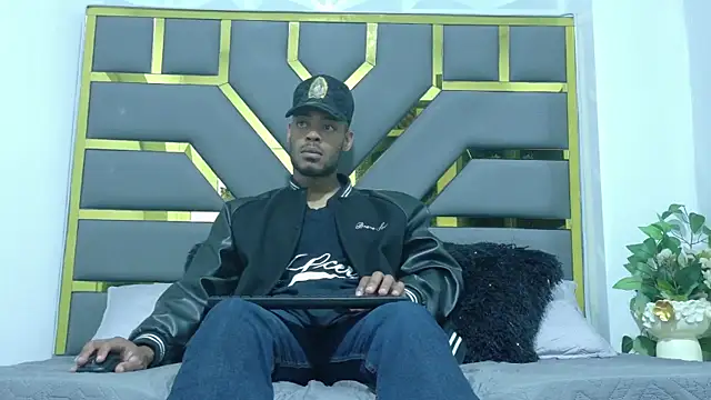 Snapshot of Neytanmalcon chatting on 9, 11, 2025 Neytanmalcon online show from 9, 11, 2025