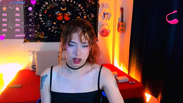 AdelineEsposito online show from 15, 12, 2025