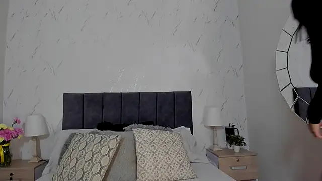 Snapshot of sophie_duval chatting on 26, 10, 2025 sophie duval online show from 26, 10, 2025