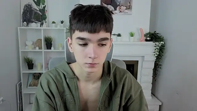 Snapshot of YamiTwink chatting on 27, 11, 2025 YamiTwink online show from 27, 11, 2025