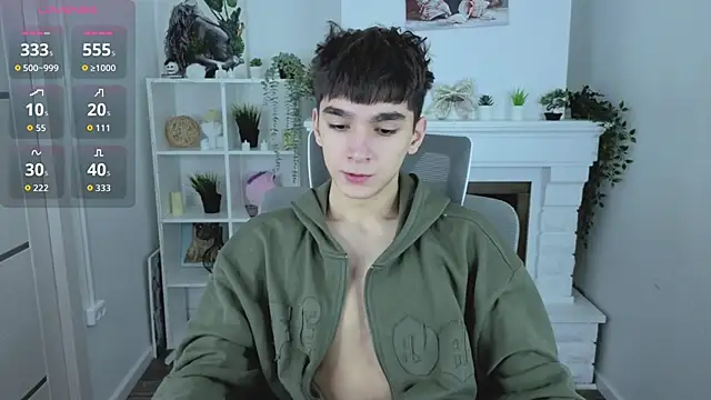 Snapshot of YamiTwink chatting on 13, 12, 2025 YamiTwink online show from 13, 12, 2025