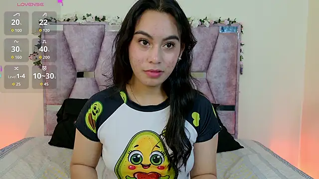 Snapshot of Iris_mandarinne chatting on 27, 10, 2025 Iris mandarinne online show from 27, 10, 2025