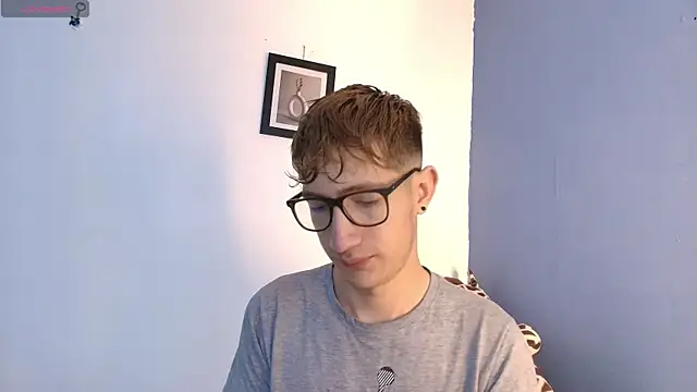 Snapshot of Erick_Taylor3 chatting on 2, 5, 2026 Erick Taylor3 online show from 2, 5, 2026