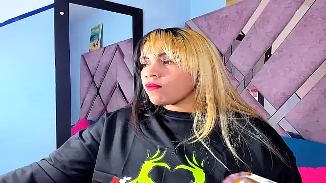 Faehlis  online show from 12, 11, 2025