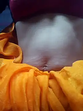 Snapshot of janvi_sharma87 chatting on 18, 12, 2025 janvi sharma87 online show from 18, 12, 2025