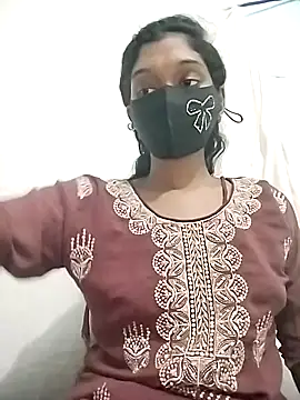 Snapshot of Tushi-10 chatting on 16, 11, 2025 Tushi-10 online show from 16, 11, 2025