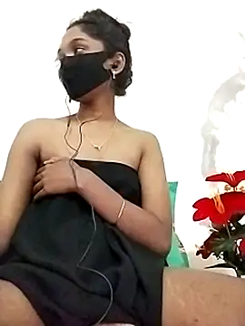 Snapshot of Tushi-10 chatting on 19, 12, 2025 Tushi-10 online show from 19, 12, 2025