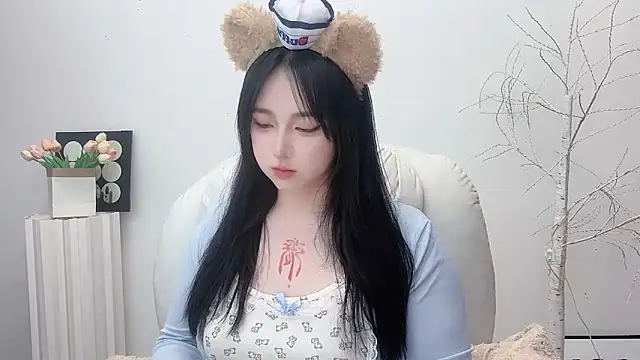 Snapshot of Love-hanzaizai718 chatting on 26, 11, 2025 Love-hanzaizai718 online show from 26, 11, 2025