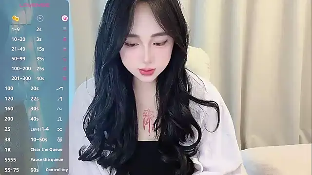 Love-hanzaizai718 online show from 17, 4, 2026