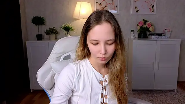 Snapshot of insaneinsomnia chatting on 14, 11, 2025 insaneinsomnia online show from 14, 11, 2025