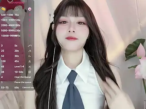 Snapshot of -zhuzhu-999- chatting on 25, 10, 2025 -zhuzhu-999- online show from 25, 10, 2025