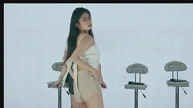 Scarlett-666 online show from 29, 10, 2025