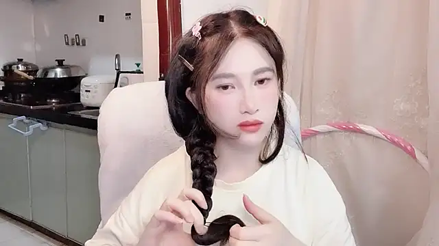 Snapshot of anna-888- chatting on 8, 11, 2025 anna-888- online show from 8, 11, 2025