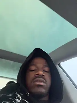 Snapshot of cjbuckkz11 chatting on 4, 12, 2025 cjbuckkz11 online show from 4, 12, 2025