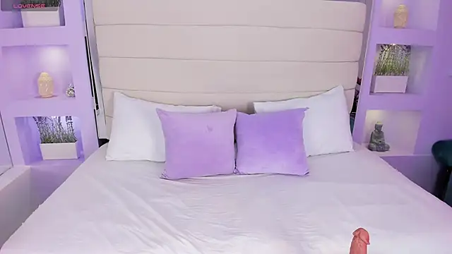 Snapshot of AmyColman_ chatting on 19, 1, 2026 AmyColman online show from 19, 1, 2026