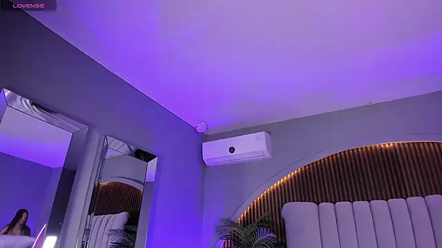 Snapshot of AmyColman_ chatting on 16, 2, 2026 AmyColman online show from 16, 2, 2026