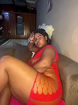 SweetCandy84 online show from 16, 11, 2025