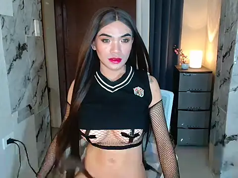 AlexaCollins0 online show from 14, 5, 2026